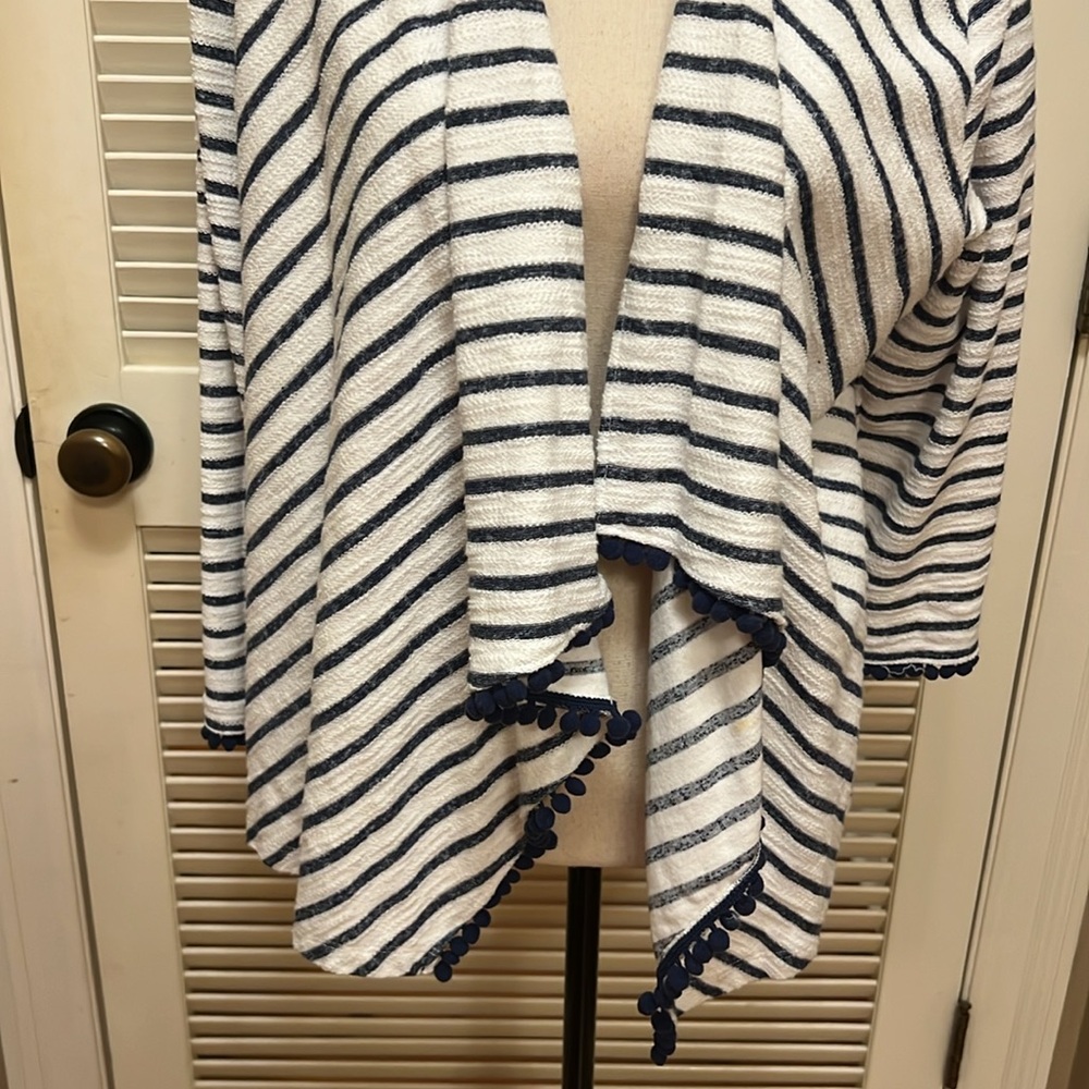 Hearts of Palm Striped Cardigan in Navy and White, Size XLarge, GUC - Picture 4 of 15